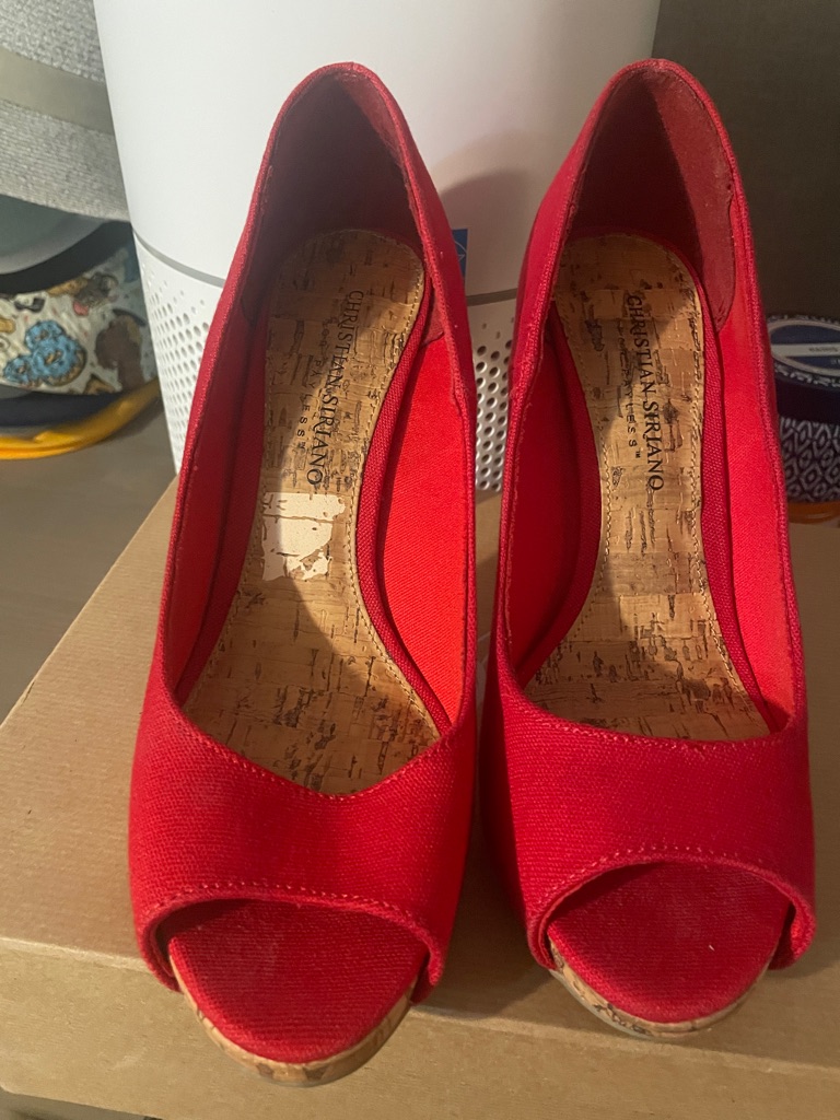 Christian Siriano Bright Red Peep-Toe Wedge Pumps